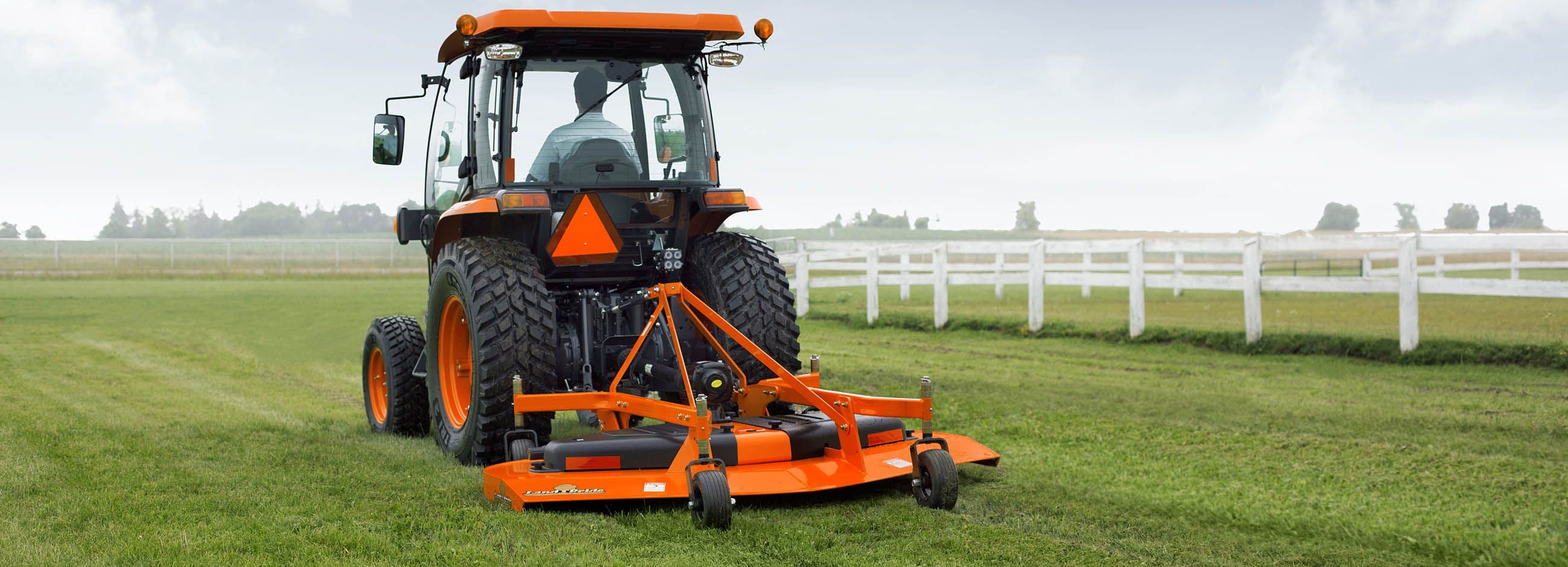 FDR25 Series Grooming Mowers